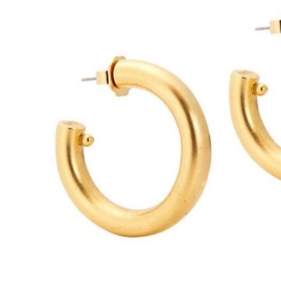 BRINKER + ELIZA Single 24k Jumbo Gold Hoop Earring - Picture 1 of 4